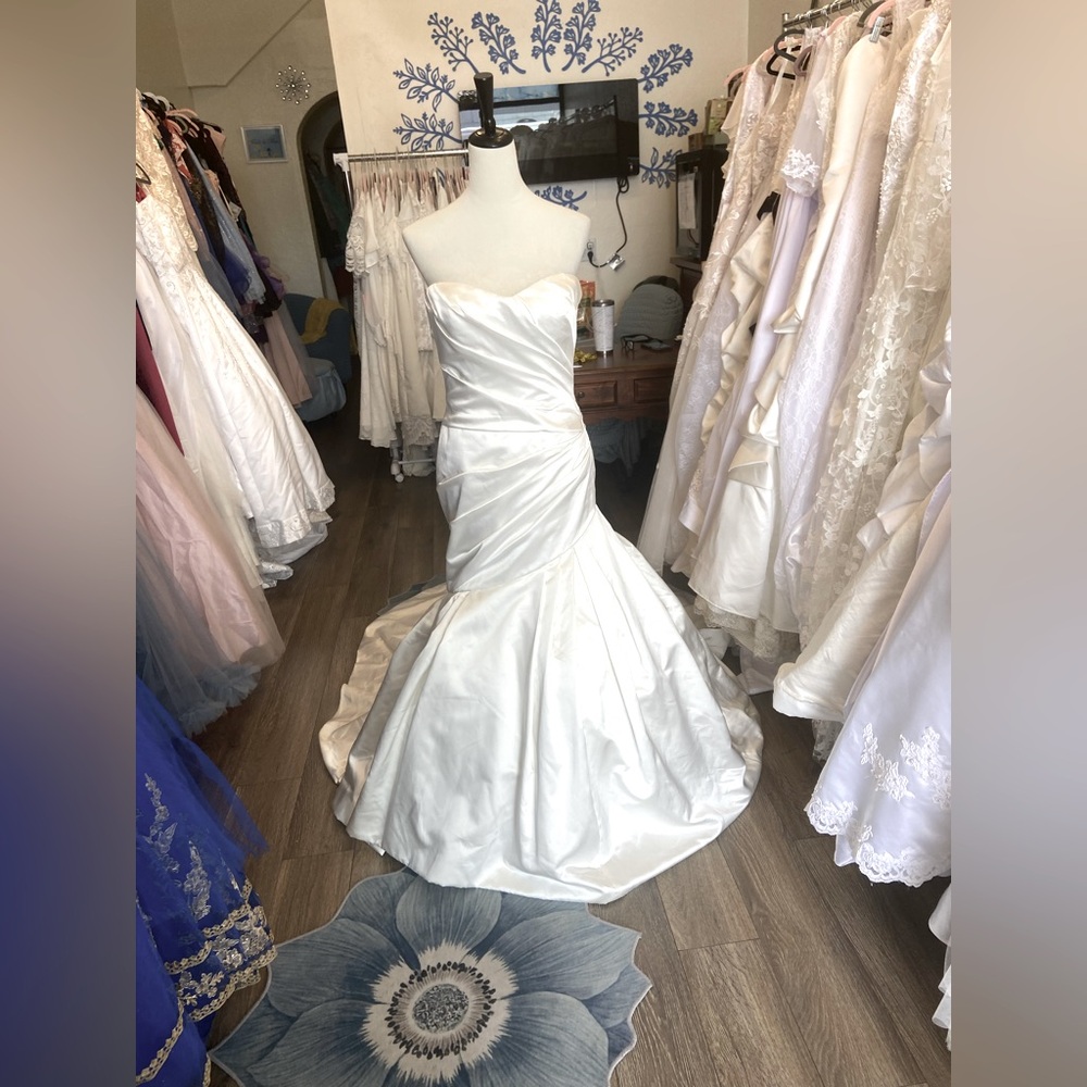 Impression Bridal Wedding  Dress